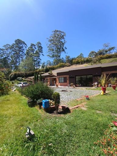 Finca en arriendo Antioquia Rionegro El Porvenir 6200 m2 Habitaciones 5 Baños 6 Garajes 1 Precio $14000000