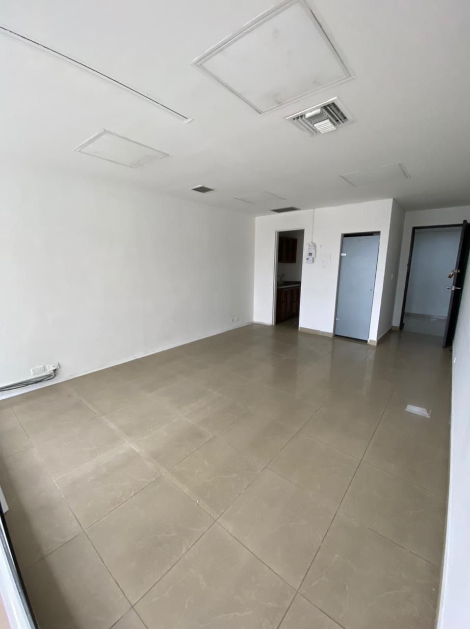 Oficina en arriendo Antioquia Medellín El Poblado 32 m2 Habitaciones 0 Baños 0 Garajes 0 Precio $3800000
