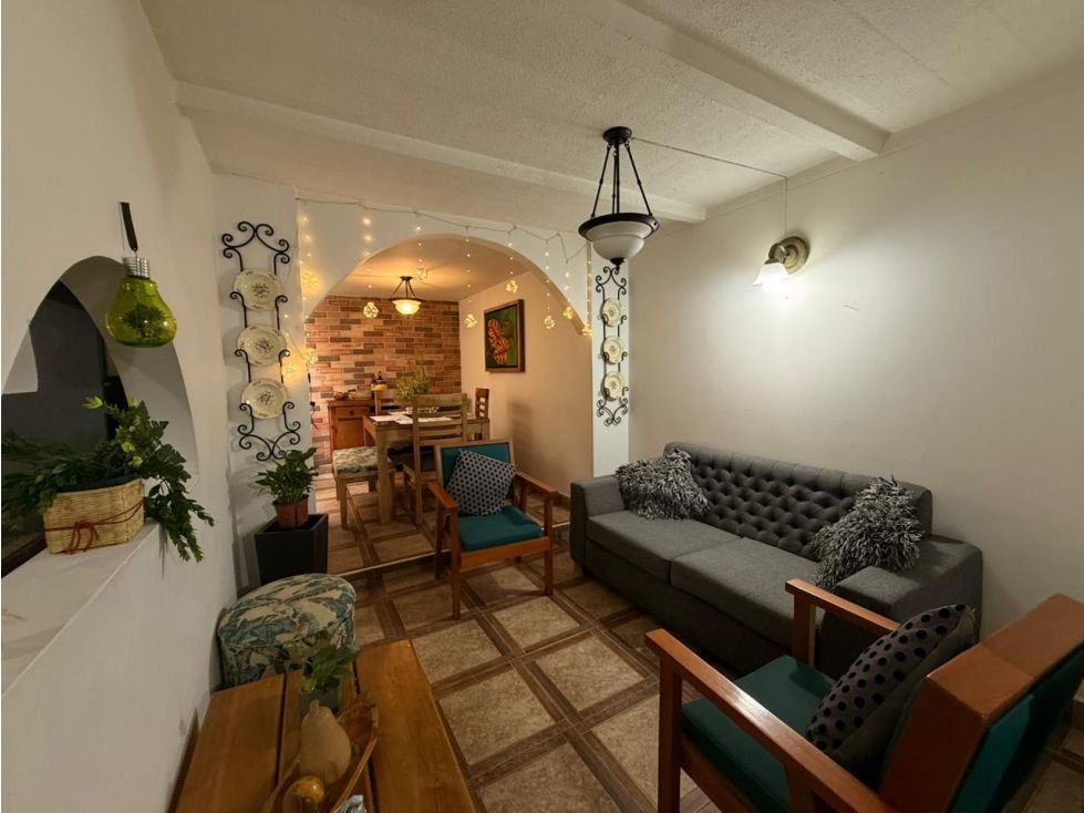 Casa en venta Antioquia Envigado El Embrujo 158 m2 Habitaciones 5 Baños 3 Garajes 1 Precio $680000000