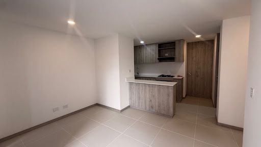 Apartamento en arriendo Antioquia Itagüí Zona Industrial 1 70 m2 Habitaciones 3 Baños 2 Garajes 1 Precio $2900000