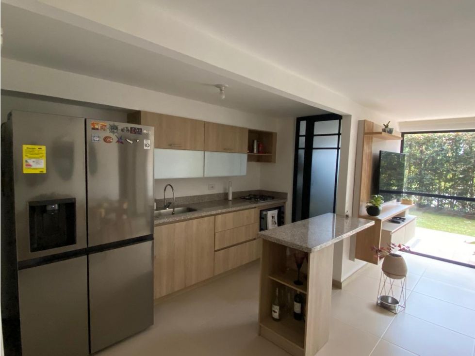 Apartamento en arriendo Antioquia La Ceja Fray Eugenio Ramirez Salazar 60 m2 Habitaciones 2 Baños 2 Garajes 1 Precio $2400000