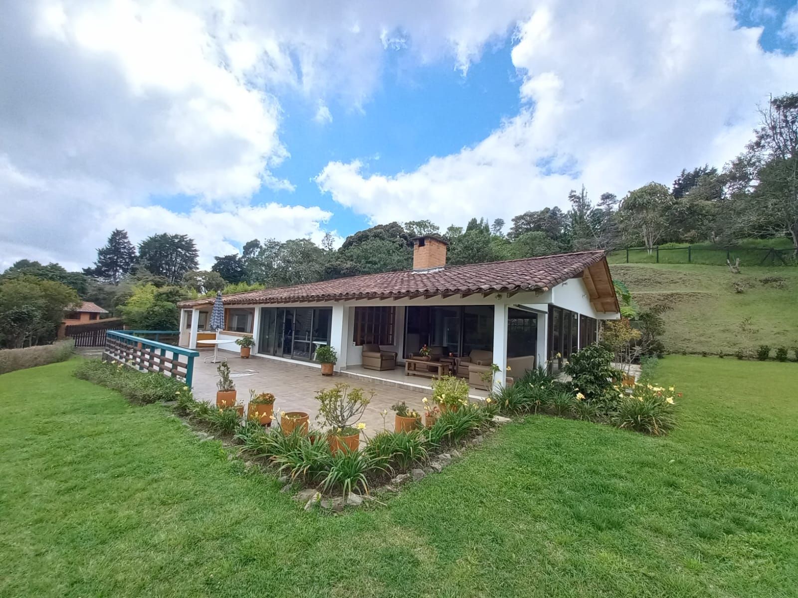 Casa en venta Antioquia El Retiro El Retiro 200 m2 Habitaciones 2 Baños 4 Garajes 0 Precio $1875000000