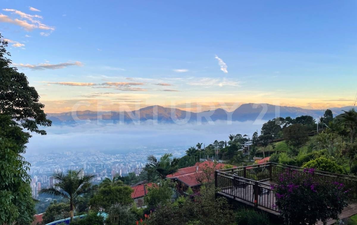 Lote en venta Antioquia Medellín Los Balsos No1 12287 m2 Habitaciones 0 Baños 1 Garajes 0 Precio $2640000000