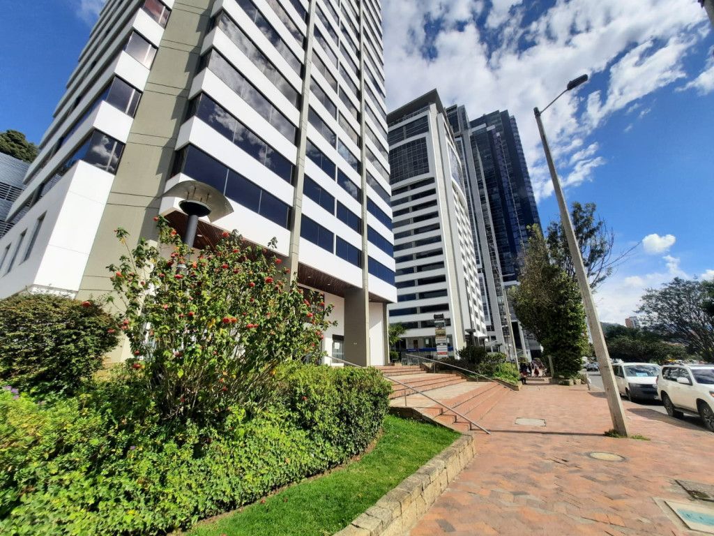 Oficina en venta Cundinamarca Bogotá Asd 118 m2 Habitaciones 0 Baños 1 Garajes 3 Precio $750000000