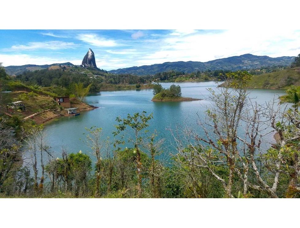 Lote en venta Antioquia Guatape Guatape 0 m2 Habitaciones 0 Baños 0 Garajes 0 Precio $12800000000
