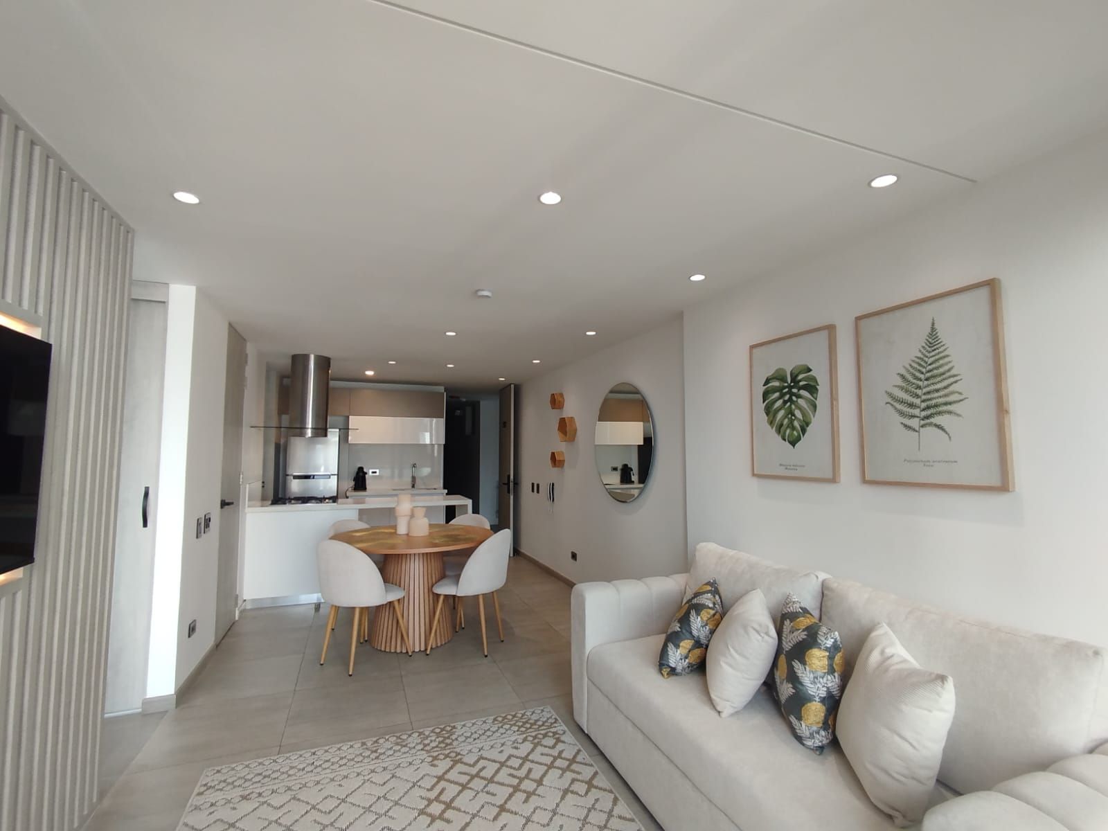 Apartaestudio en venta Risaralda Pereira Los Alpes 50 m2 Habitaciones 1 Baños 2 Garajes 1 Precio $670000000