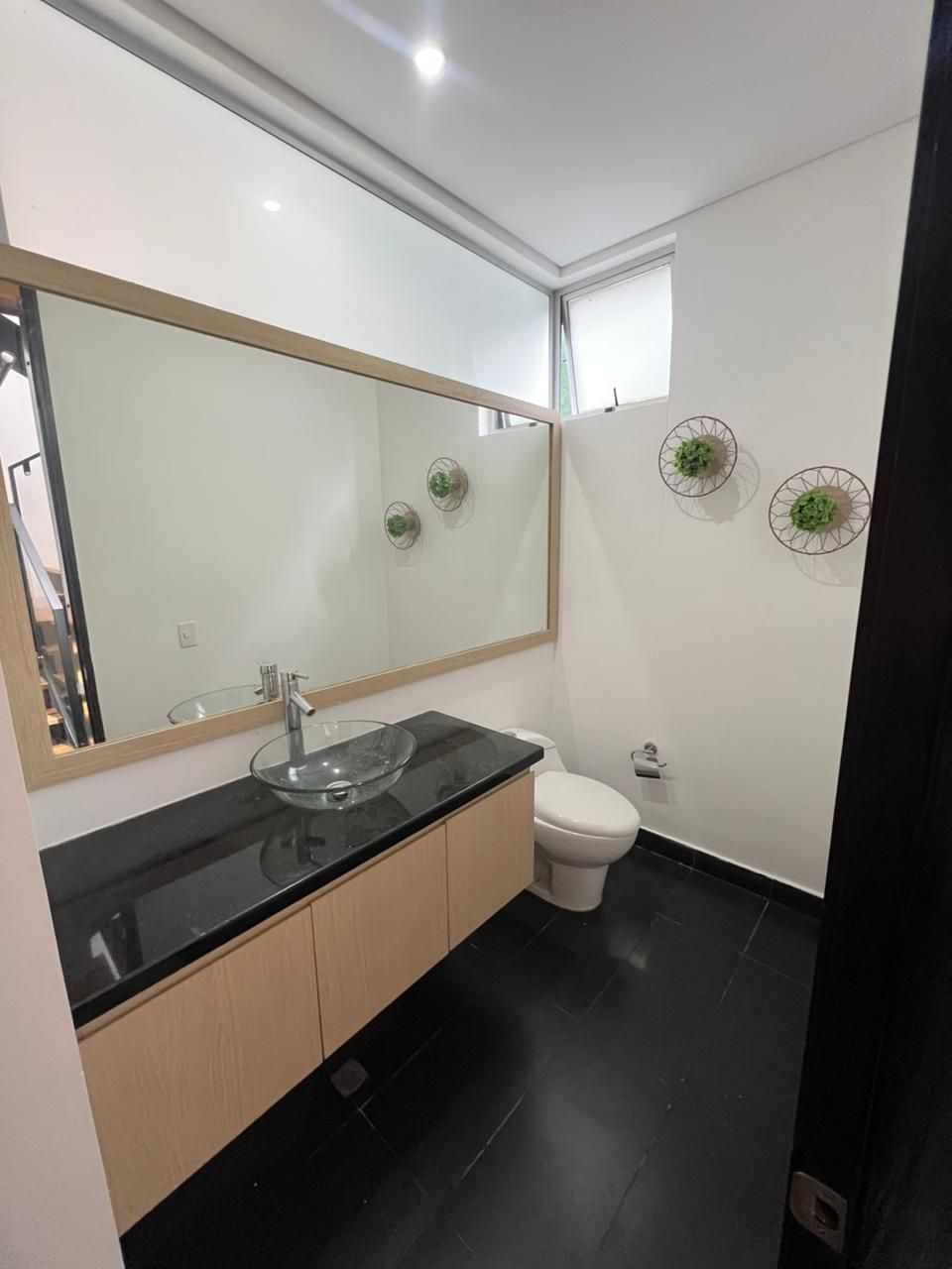 Casa en arriendo Antioquia Envigado Loma Del Atravesado 300 m2 Habitaciones 4 Baños 5 Garajes 3 Precio $14700000