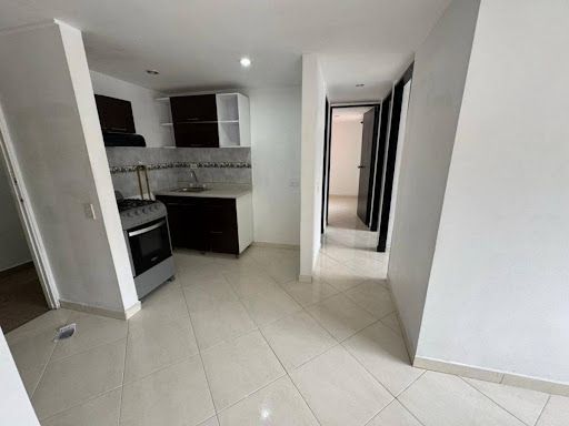 Apartamento en arriendo Antioquia Medellín Nuevos Conquistadores 50 m2 Habitaciones 3 Baños 1 Garajes 0 Precio $1300000
