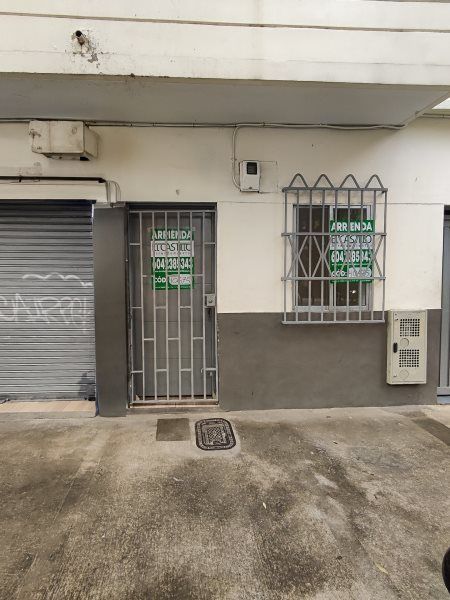 Casa en arriendo Antioquia Medellín La America 130 m2 Habitaciones 3 Baños 3 Garajes 0 Precio $2800000