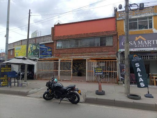 Casa en venta Cundinamarca Bogotá Autopista Muzu 0riental 288 m2 Habitaciones 2 Baños 2 Garajes 1 Precio $1294000000
