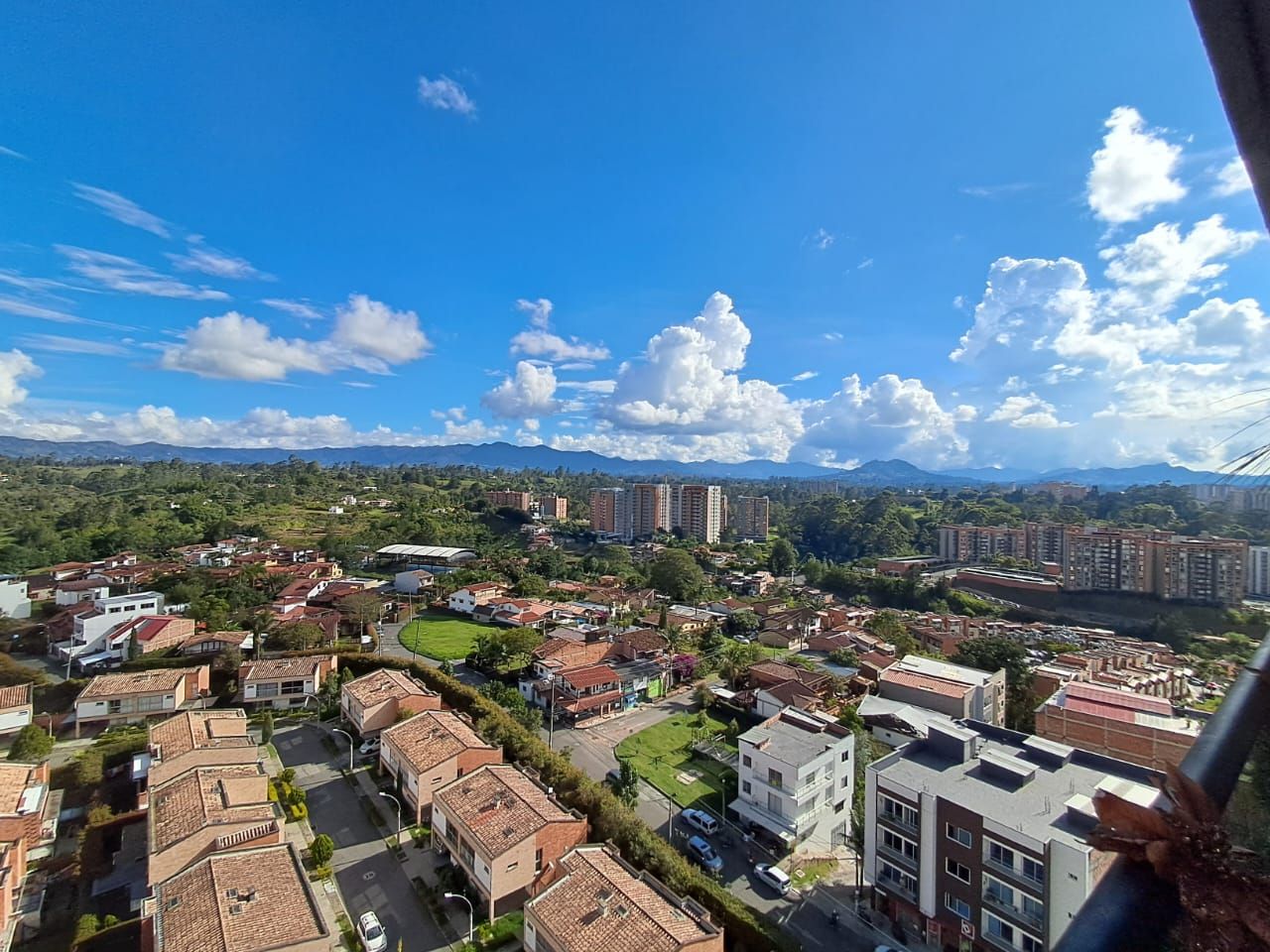 Apartamento en arriendo Antioquia Rionegro Santa Ana 95 m2 Habitaciones 3 Baños 2 Garajes 2 Precio $4000000