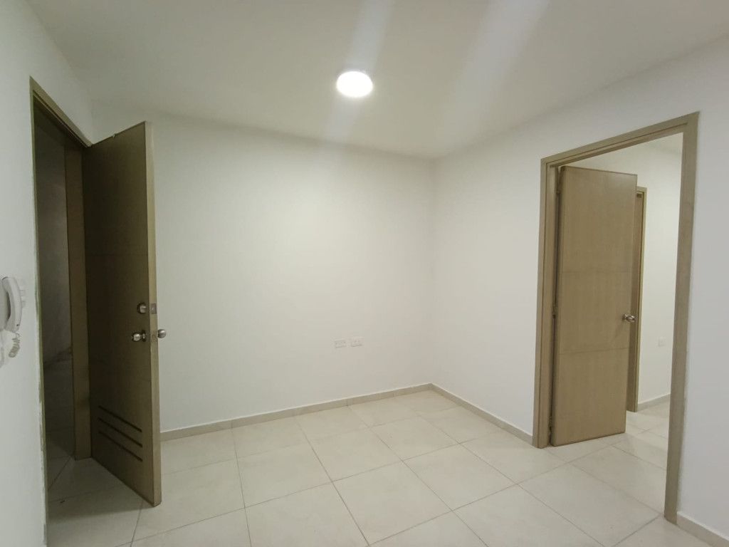 Apartaestudio en arriendo Valle Del Cauca Cali Miraflores 48 m2 Habitaciones 1 Baños 1 Garajes 0 Precio $850000