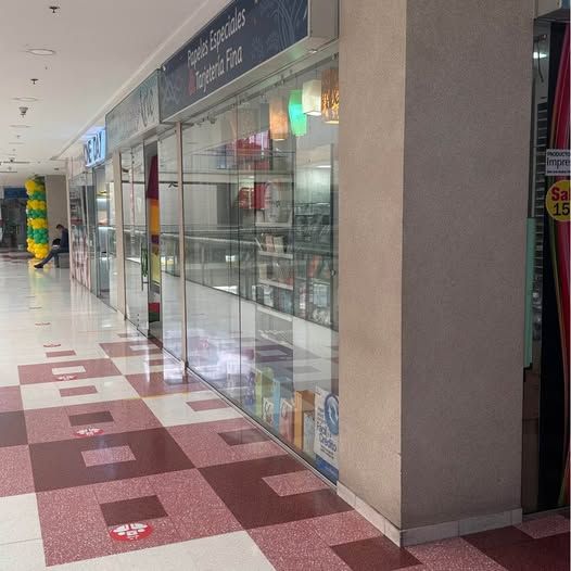 Local en venta Cundinamarca Bogotá La Pepita 17 m2 Habitaciones 0 Baños 1 Garajes 1 Precio $301437600