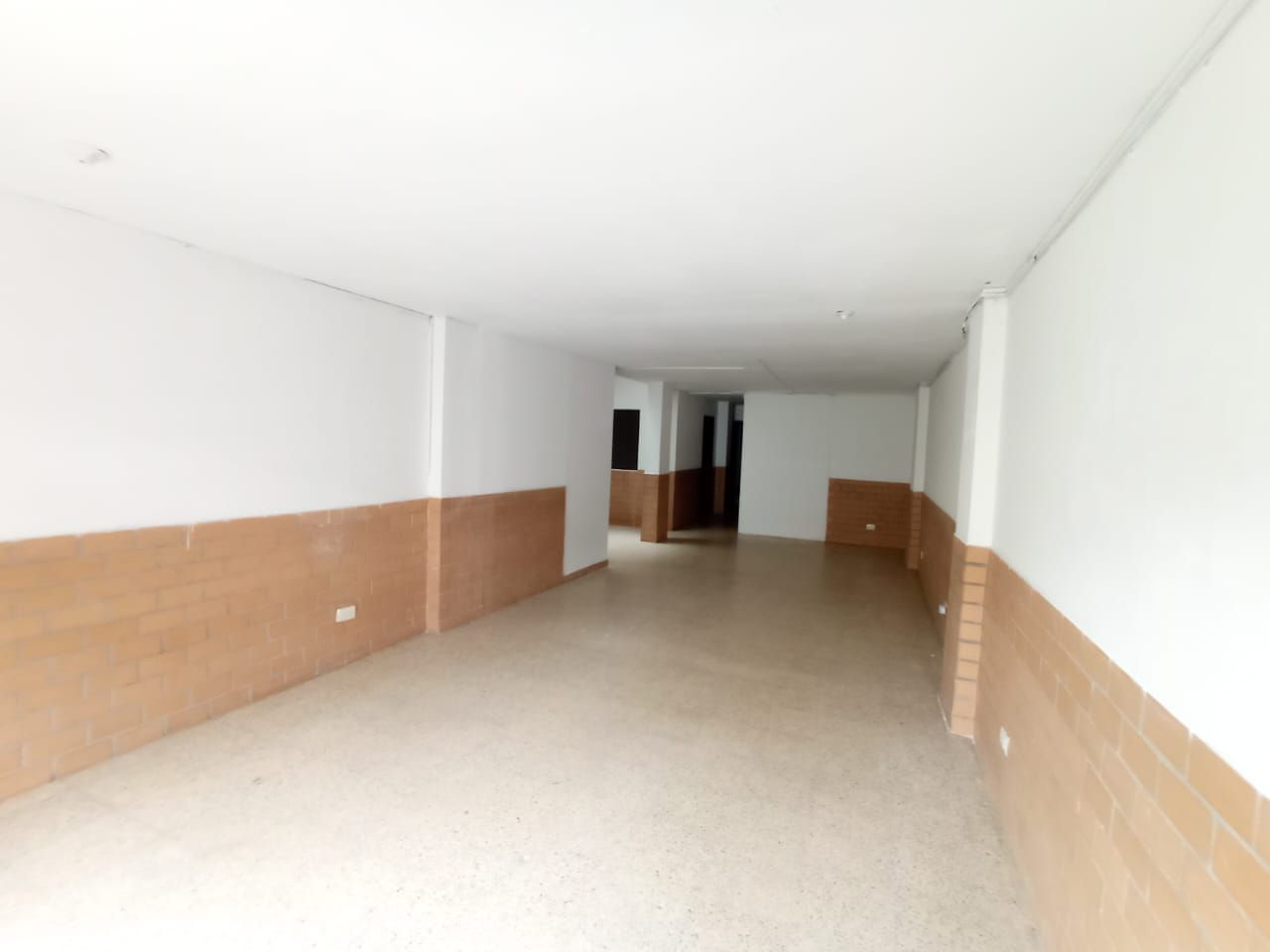Bodega en arriendo Antioquia Itagüí Santa María No 2 130 m2 Habitaciones 0 Baños 2 Garajes 0 Precio $2800000