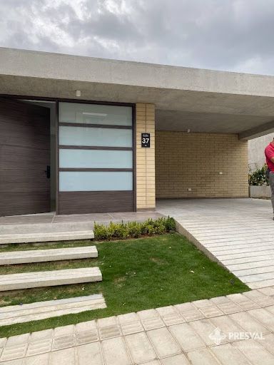 Casa Campestre en venta Santander Floridablanca Floridablanca 285 m2 Habitaciones 3 Baños 4 Garajes 1 Precio $2100000000