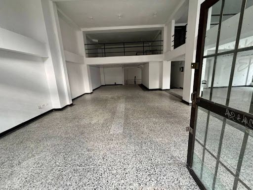 Local en arriendo Risaralda Pereira Sector Plaza De Bolivar 180 m2 Habitaciones 0 Baños 1 Garajes 0 Precio $4760000