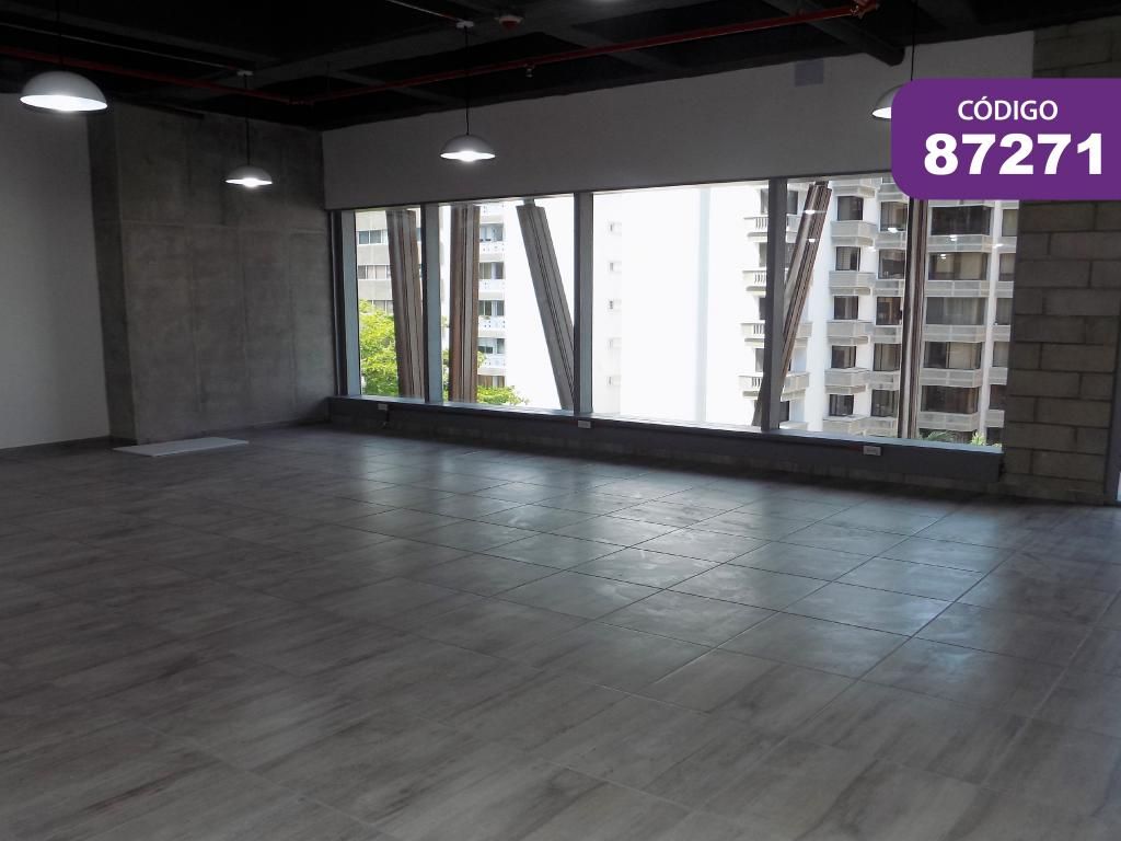 Oficina en venta Atlántico Barranquilla Altos Del Prado 136 m2 Habitaciones 0 Baños 0 Garajes 2 Precio $816000000