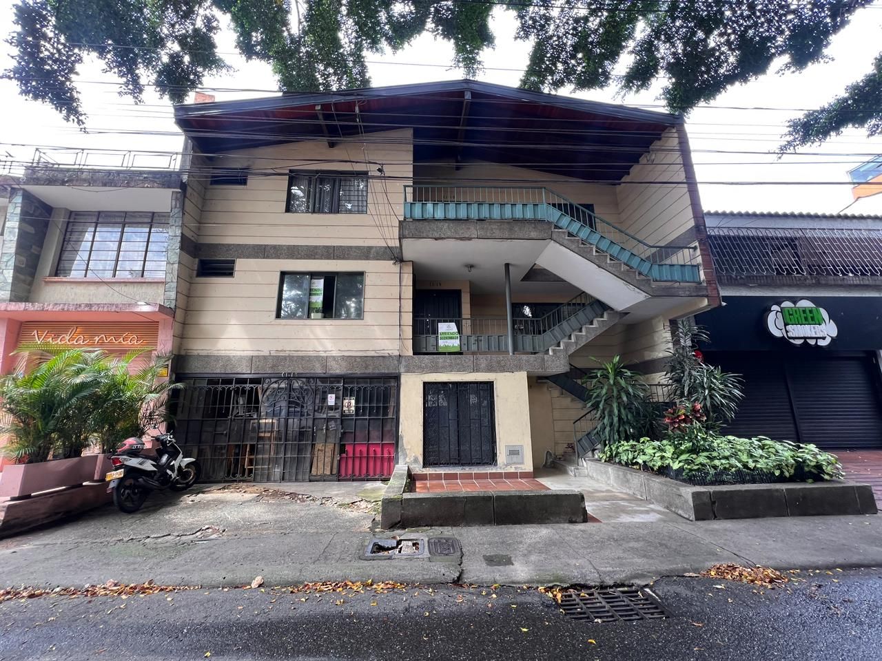 Apartaestudio en arriendo Antioquia Medellín Laureles 30 m2 Habitaciones 1 Baños 1 Garajes 0 Precio $1800000