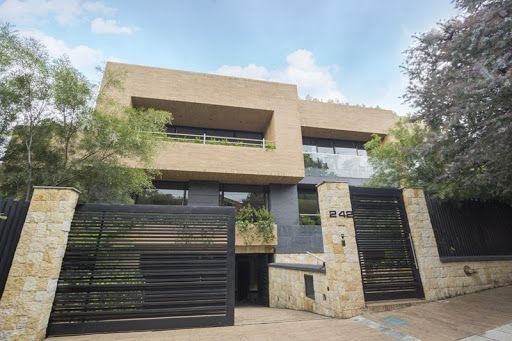 Apartamento en venta Cundinamarca Bogotá Santa Barbara Alta 290 m2 Habitaciones 3 Baños 4 Garajes 3 Precio $4450000000