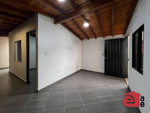 Casa en arriendo Antioquia Itagüí Las Margaritas 90 m2 Habitaciones 2 Baños 1 Garajes 0 Precio $1500000