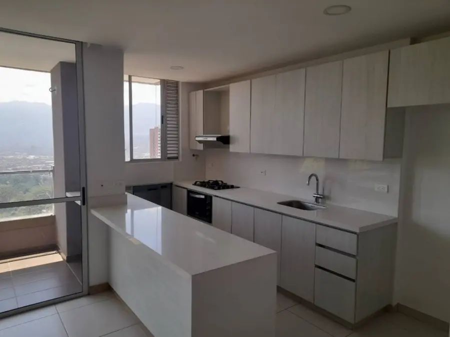 Apartamento en arriendo Antioquia Itagüí San Francisco 97 m2 Habitaciones 2 Baños 2 Garajes 2 Precio $2100000