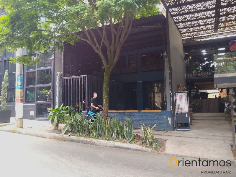 Local en arriendo Antioquia Medellín El Poblado 130 m2 Habitaciones 0 Baños 2 Garajes 0 Precio $12500000
