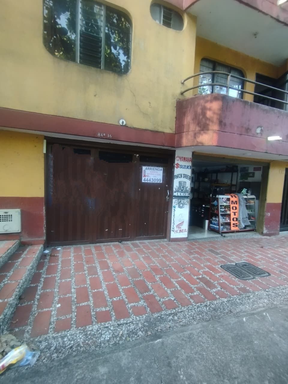 Local Comercial en arriendo Antioquia Medellín Los Alpes 35 m2 Habitaciones 0 Baños 0 Garajes 0 Precio $1600000