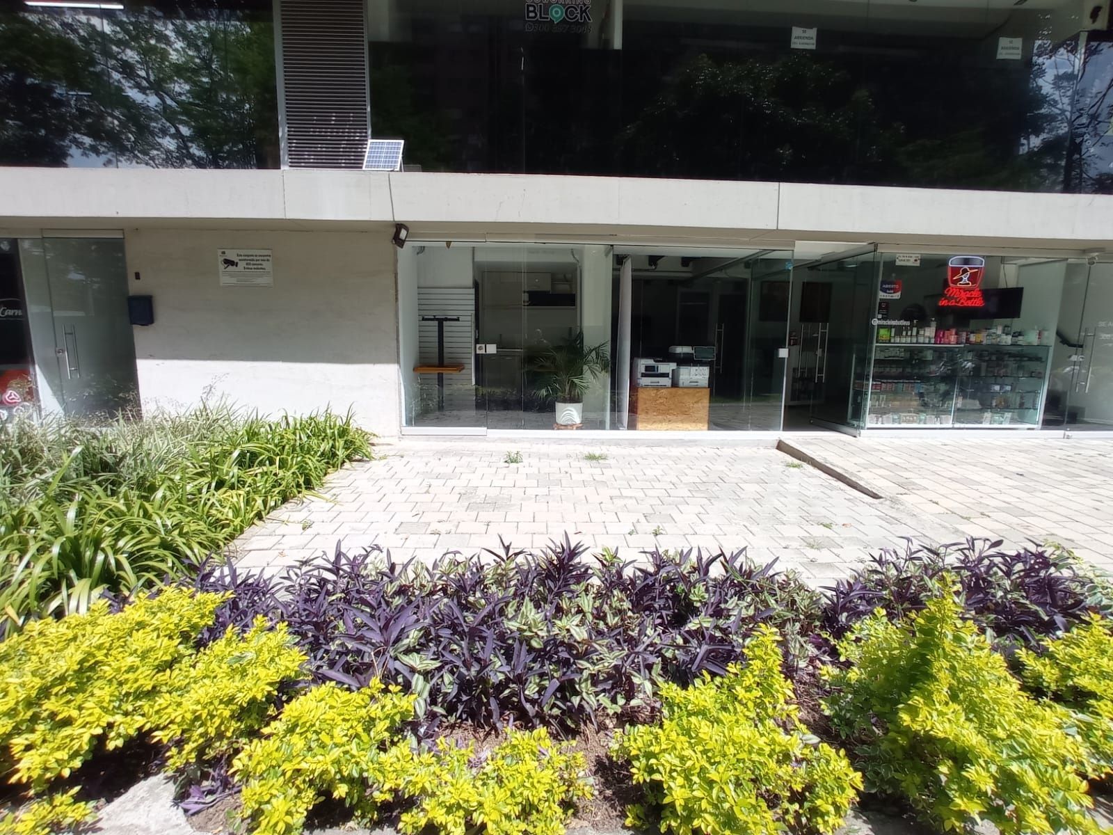 Local en arriendo Antioquia Medellín Simesa 14 m2 Habitaciones 0 Baños 1 Garajes 0 Precio $3950000