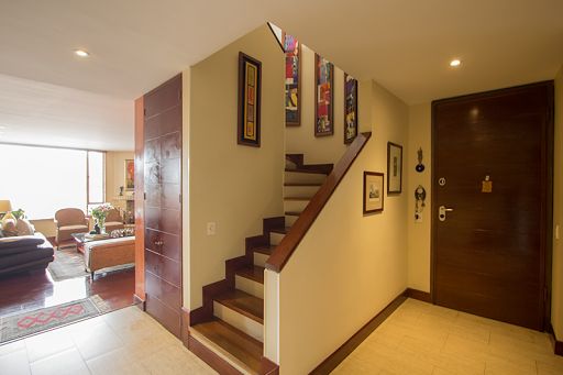 Apartamento en venta Cundinamarca Bogotá La Acanada 243 m2 Habitaciones 4 Baños 5 Garajes 4 Precio $1950000000