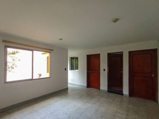 Apartamento en arriendo Antioquia Envigado Zona Centro 100 m2 Habitaciones 2 Baños 1 Garajes 0 Precio $1900000