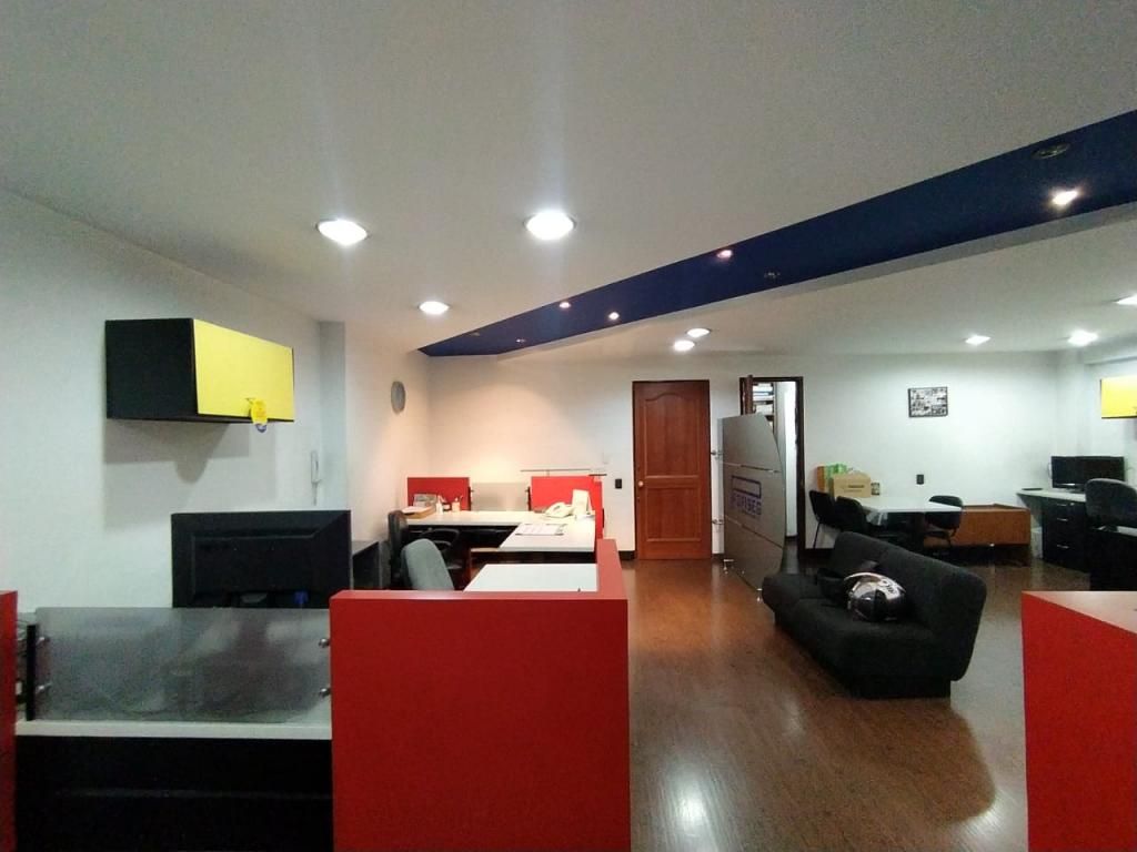 Oficina en arriendo Cundinamarca Bogotá Antiguo Country 61 m2 Habitaciones 0 Baños 1 Garajes 2 Precio $3322100
