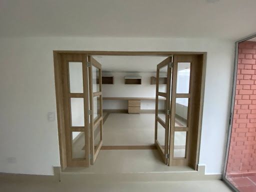 Casa en arriendo Cundinamarca Bogotá Niza 350 m2 Habitaciones 5 Baños 4 Garajes 3 Precio $6499000