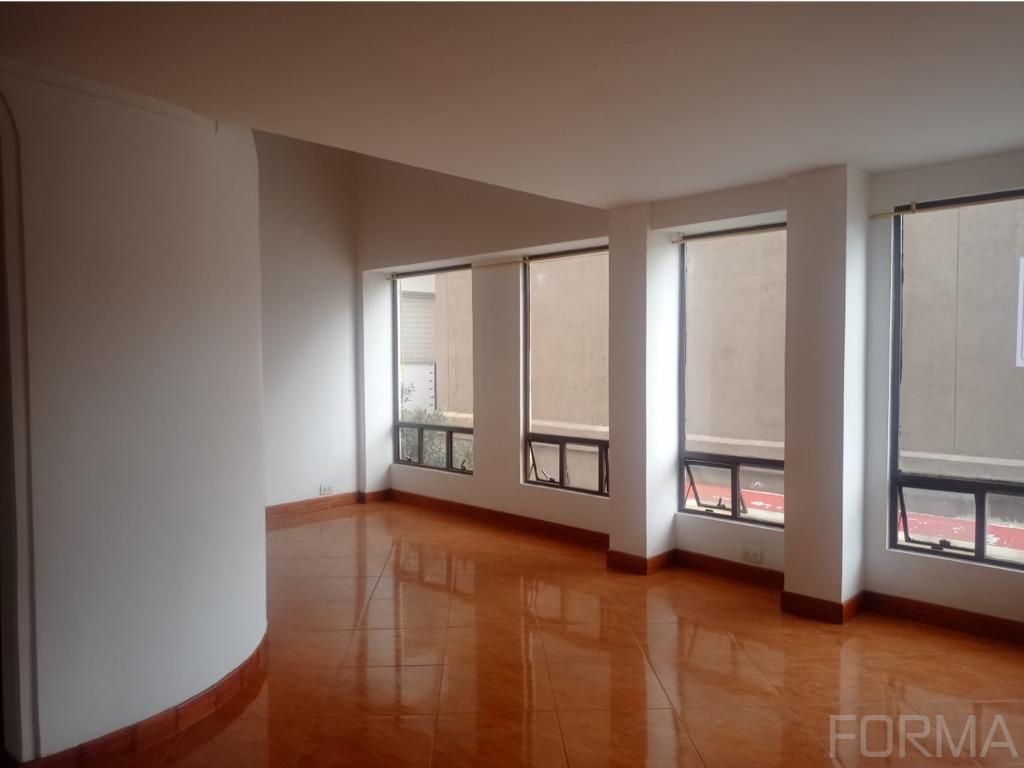 Apartamento en venta Cundinamarca Bogotá Los Cedritos 90 m2 Habitaciones 2 Baños 2 Garajes 2 Precio $420000000