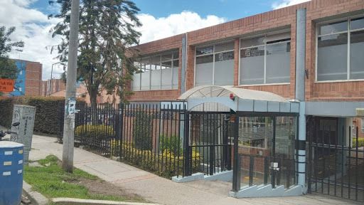 Casa en arriendo Cundinamarca Bogotá Los Alcaparros De Suba 42 m2 Habitaciones 3 Baños 1 Garajes 0 Precio $1100000