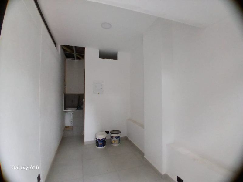 Local en arriendo Antioquia Medellín Santa Ines 13 m2 Habitaciones 0 Baños 0 Garajes 0 Precio $1200000
