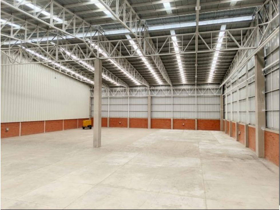 Bodega en arriendo Valle Del Cauca Palmira Alfonso López 2000 m2 Habitaciones 0 Baños 4 Garajes 0 Precio $34000000
