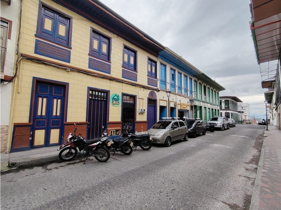 Casa en venta Quindío Calarcá Centro 420 m2 Habitaciones 10 Baños 3 Garajes 0 Precio $950000000