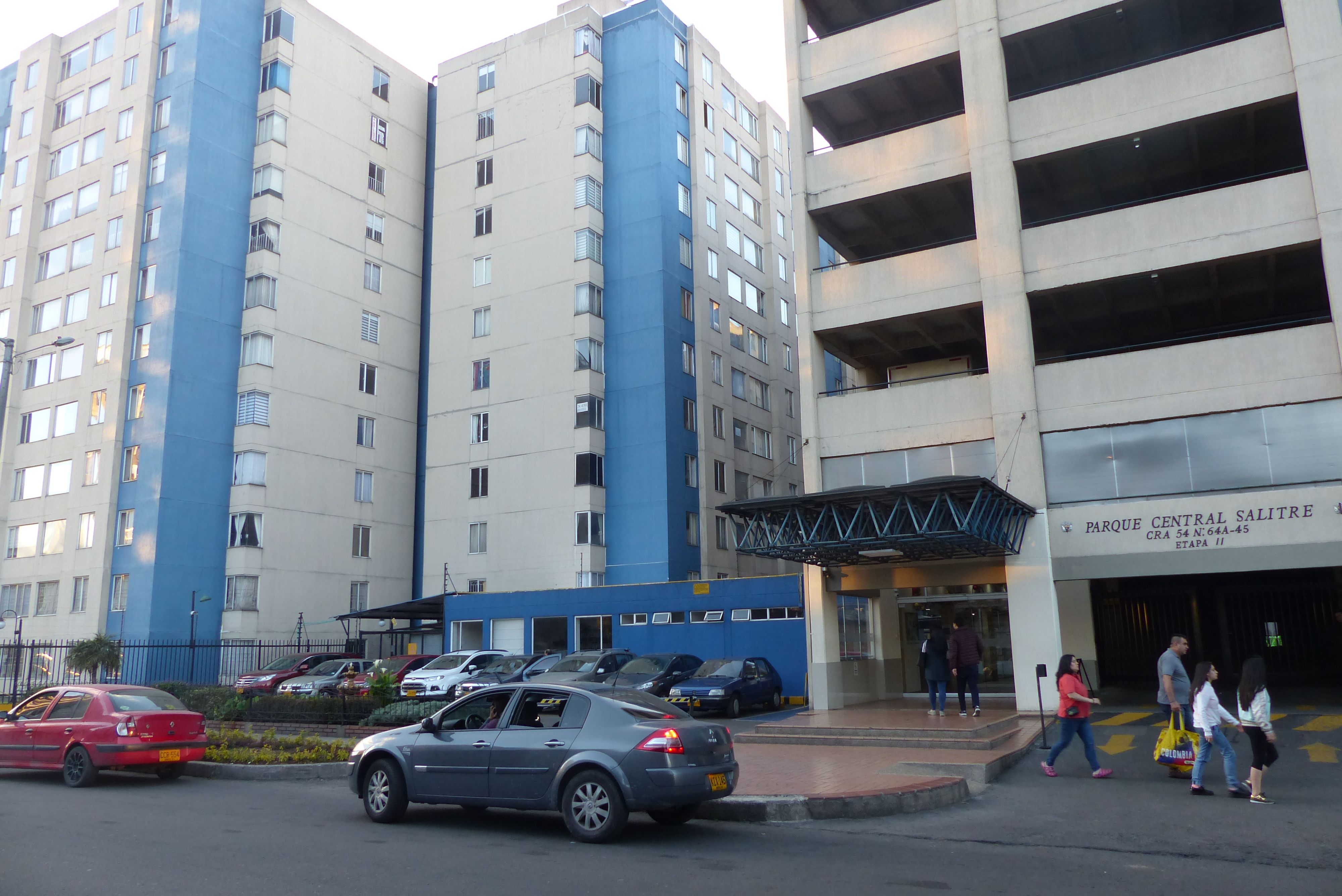 Apartamento en venta Cundinamarca Bogotá Cjr Parque Central Salitre Eta I 57 m2 Habitaciones 3 Baños 2 Garajes 0 Precio $350000000