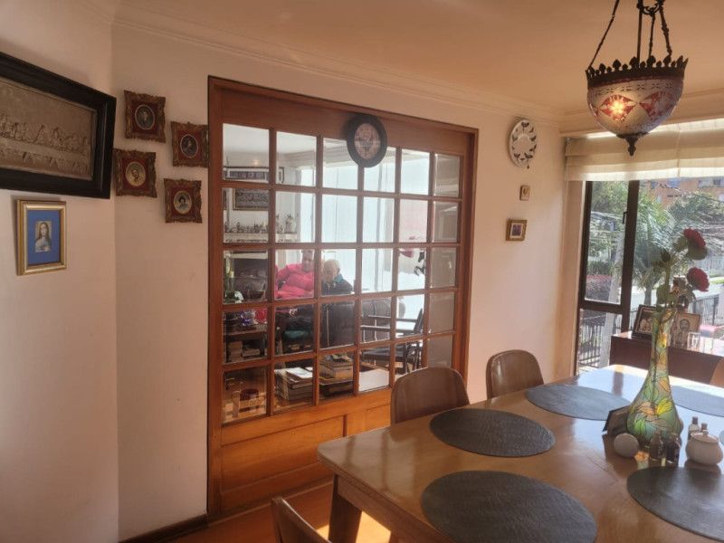 Apartamento en venta Cundinamarca Bogotá Santa Bibiana 131 m2 Habitaciones 3 Baños 4 Garajes 2 Precio $790000000