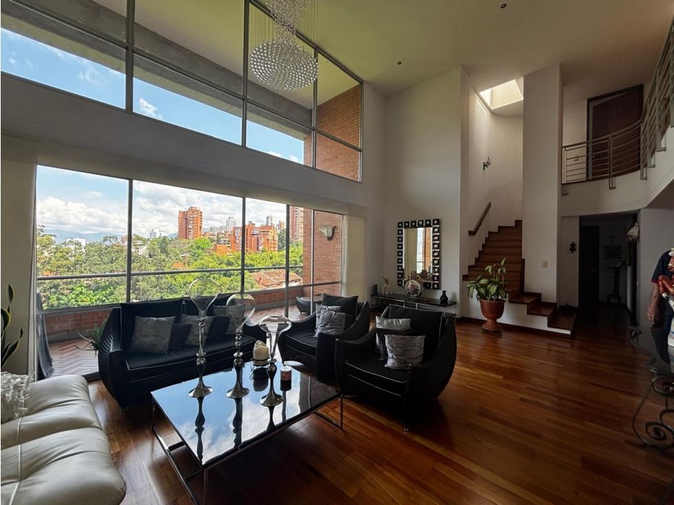 Apartamento en venta Antioquia Envigado Zúñiga 240 m2 Habitaciones 4 Baños 5 Garajes 3 Precio $1800000000