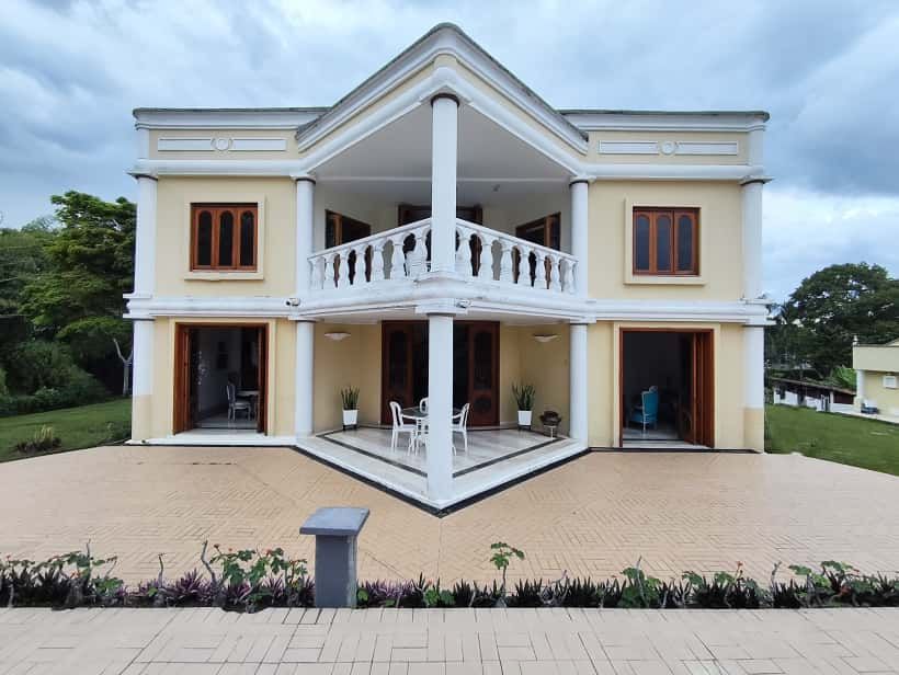Casa en arriendo Risaralda Pereira Pereira 1500 m2 Habitaciones 6 Baños 11 Garajes 10 Precio $8500000