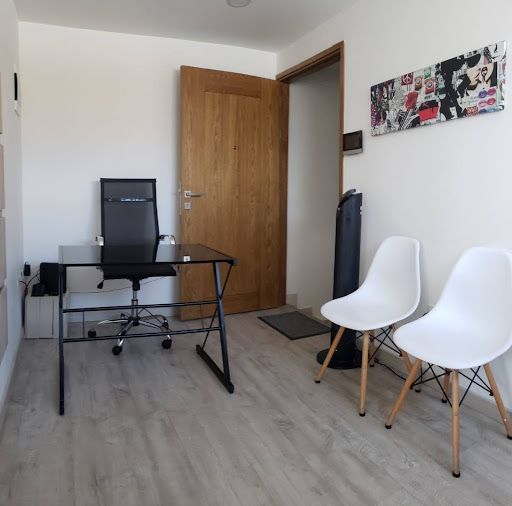 Oficina en arriendo Antioquia Sabaneta San Joaquín 24 m2 Habitaciones 0 Baños 1 Garajes 0 Precio $1400000