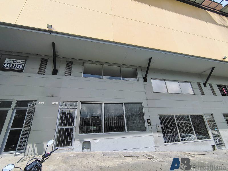 Bodega en arriendo Antioquia La Estrella San Agustín 150 m2 Habitaciones 0 Baños 3 Garajes 0 Precio $7500000