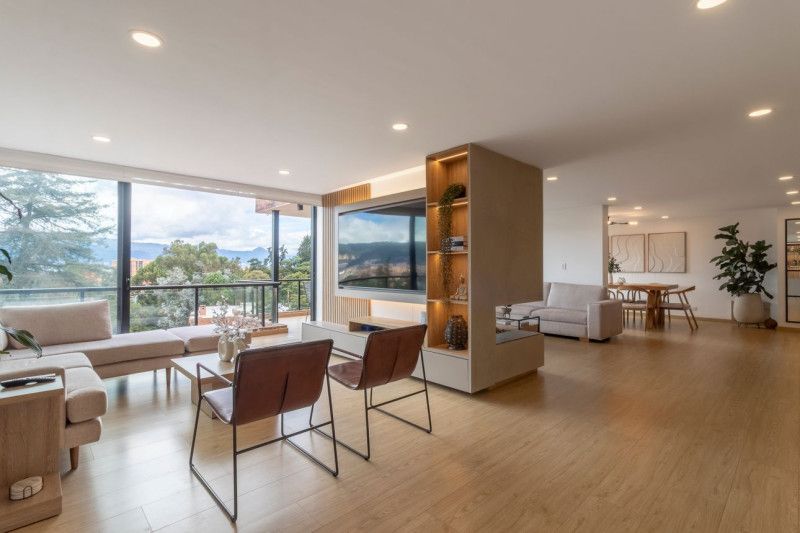 Apartamento en arriendo Cundinamarca Bogotá Suba Naranjos 282 m2 Habitaciones 3 Baños 4 Garajes 2 Precio $11207000