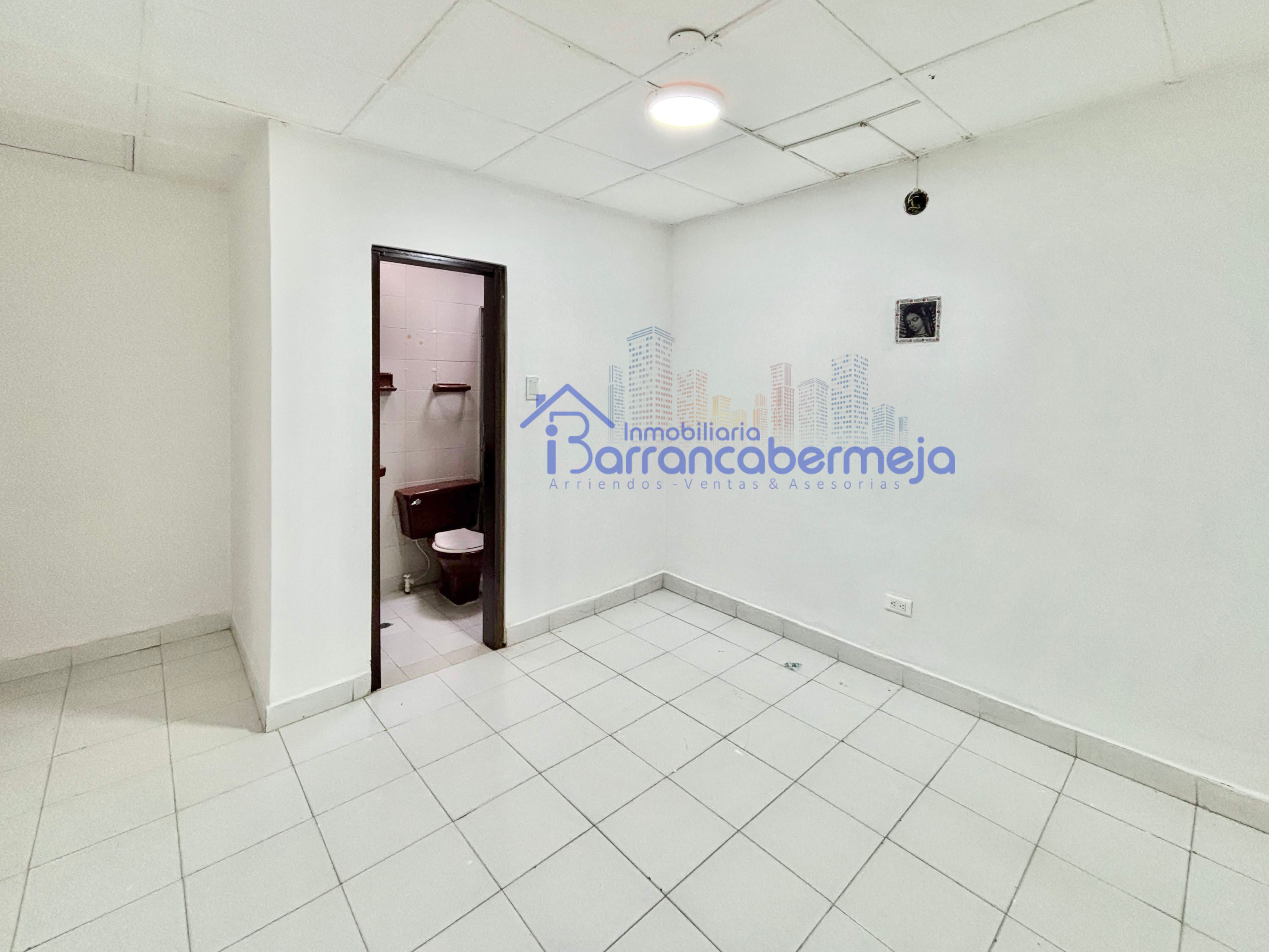 Casa en venta Santander Barrancabermeja Galán Gómez 300 m2 Habitaciones 6 Baños 6 Garajes 1 Precio $490000000