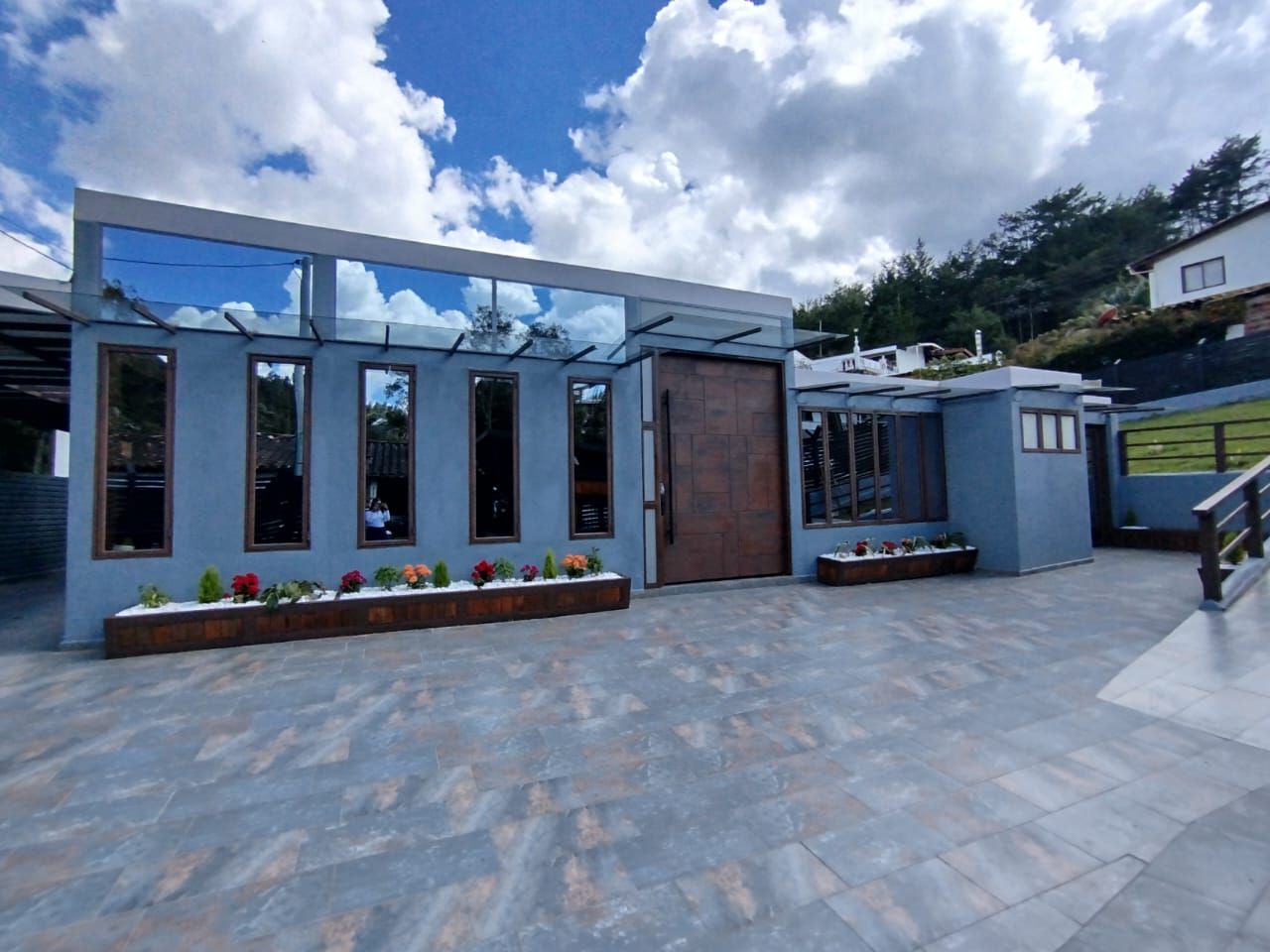 Casa en arriendo Antioquia El Retiro El Retiro 200 m2 Habitaciones 4 Baños 2 Garajes 2 Precio $7000000