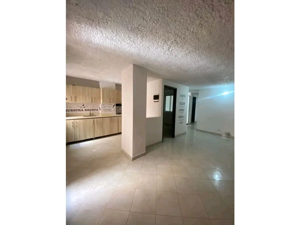 Apartamento en venta Antioquia La Ceja Maria Auxiliadora 54 m2 Habitaciones 3 Baños 2 Garajes 0 Precio $248000000