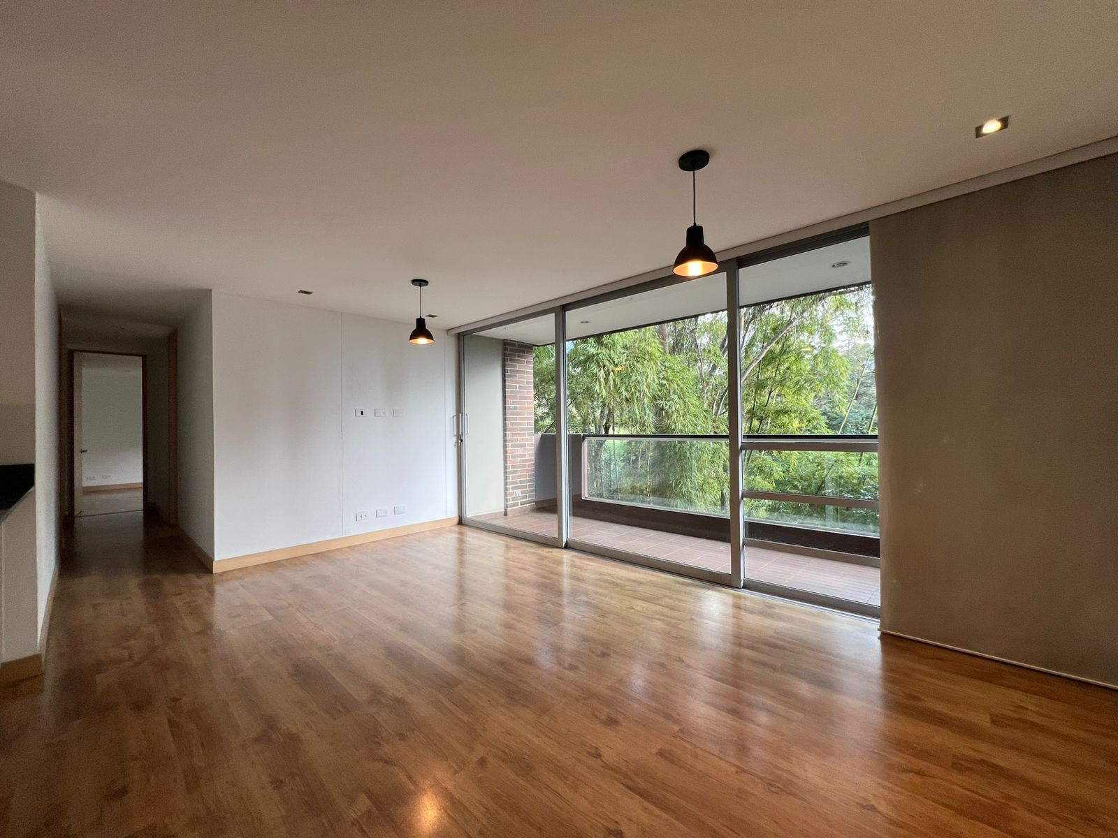 Apartamento en arriendo Antioquia Medellín Santa Maria De Los Angeles 86 m2 Habitaciones 2 Baños 2 Garajes 2 Precio $5350000