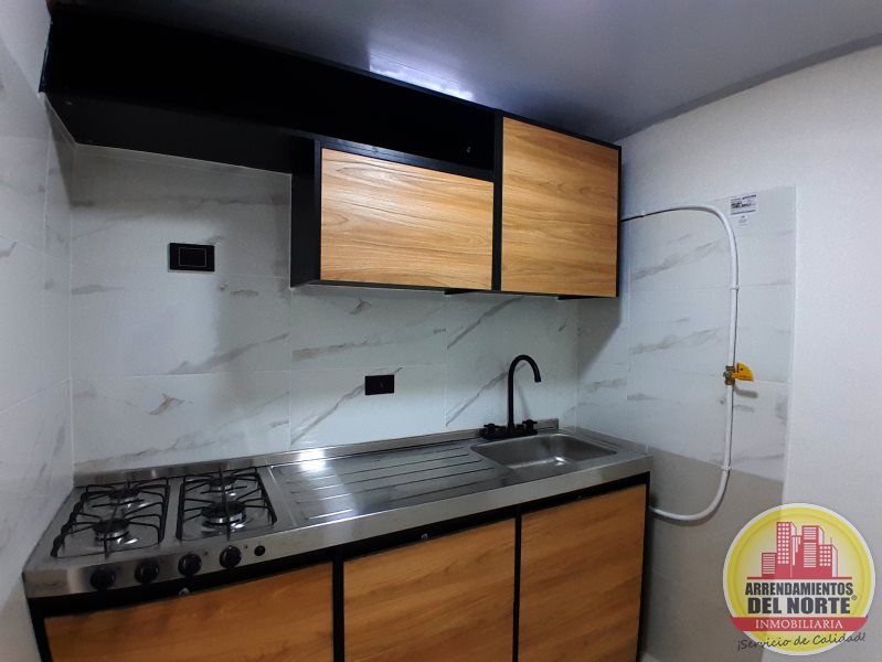 Apartamento en arriendo Antioquia Medellín La Francia 40 m2 Habitaciones 2 Baños 1 Garajes 0 Precio $1000000