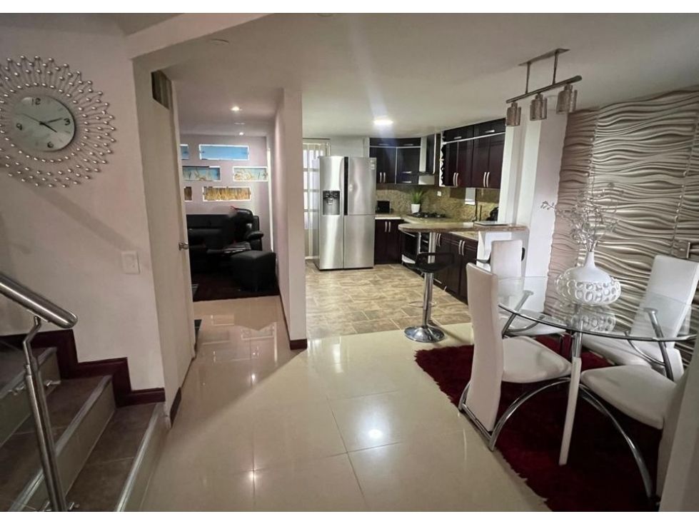 Casa en venta Antioquia Envigado Hojarasca 99 m2 Habitaciones 3 Baños 2 Garajes 1 Precio $650000000